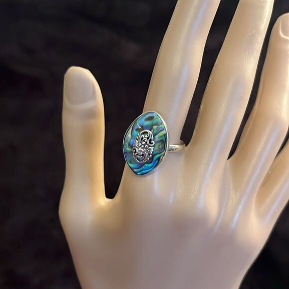 Abalone Shell Solitaire Ring in Sterling Silver and Detail Sz 9 - Picture 10 of 13